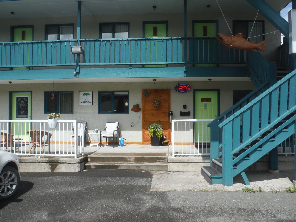 Robber'S Roost Motel New Hazelton Eksteriør billede